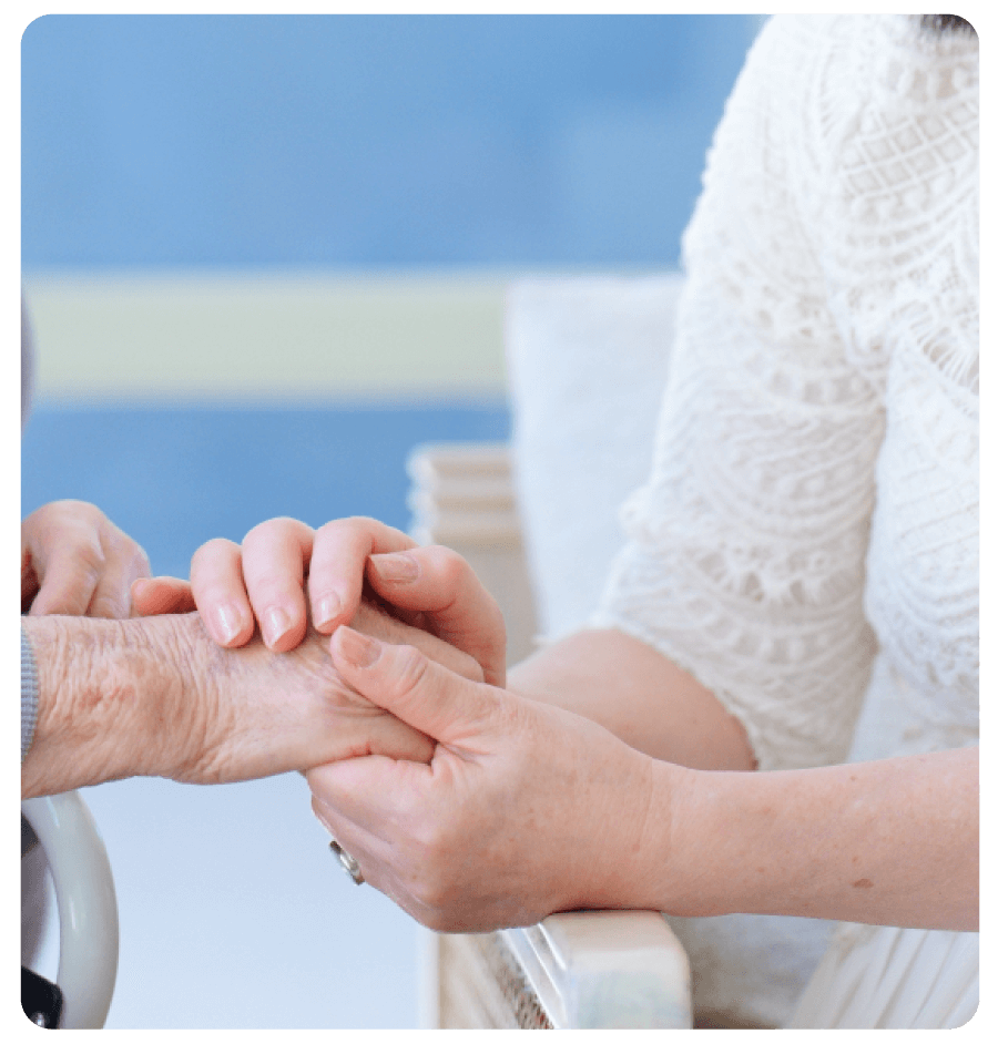 手を取り合う人たち